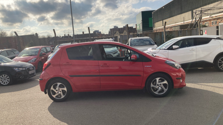 Toyota Yaris 1.5 Hybrid Icon 5dr CVT Hybrid Hatchback